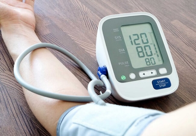 Duy trì huyết áp ổn định khi người bệnh mắc bệnh thân và bệnh gout
